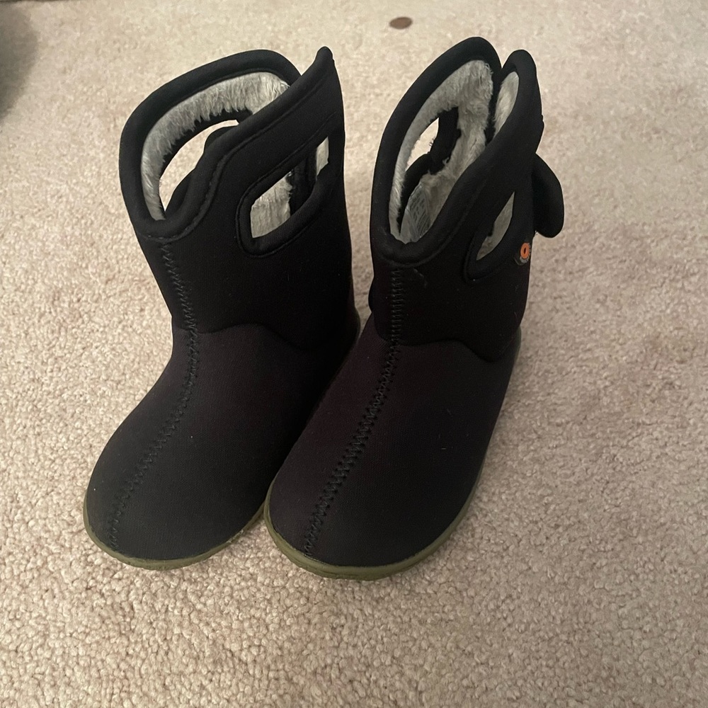 EUC Bogs Sz 8